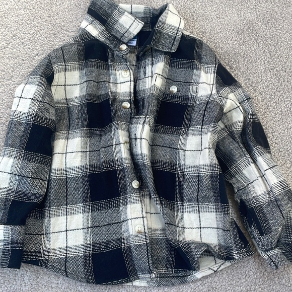 Set of 5 Boys Long-Sleeve Button Down Shirts Size 3T - Picture 2 of 11